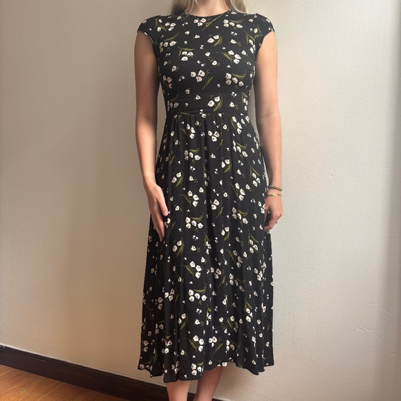 Reformation black floral spring summer dainty midi dress - Picture 1 of 7